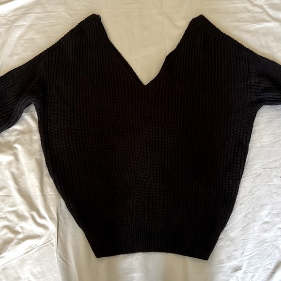SOLD Black Sweater - Picture 4 of 4